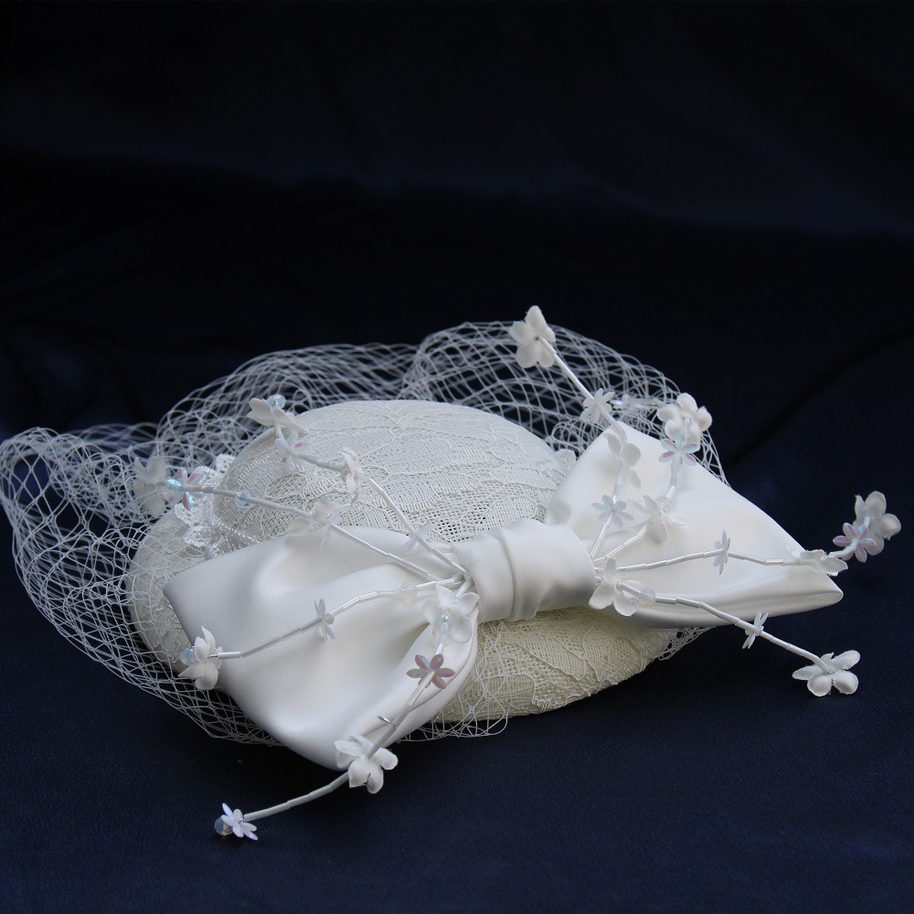 Bridal Headdress White Yarn Top Hat Forest Style Ornament Satin Bow for Wedding Dress Adult Cute Styling Hat Wedding Hat