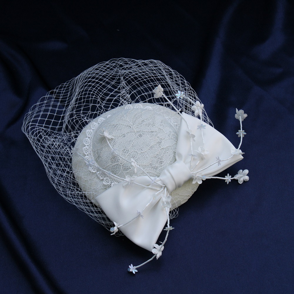 Bridal Headdress White Yarn Top Hat Forest Style Ornament Satin Bow for Wedding Dress Adult Cute Styling Hat Wedding Hat