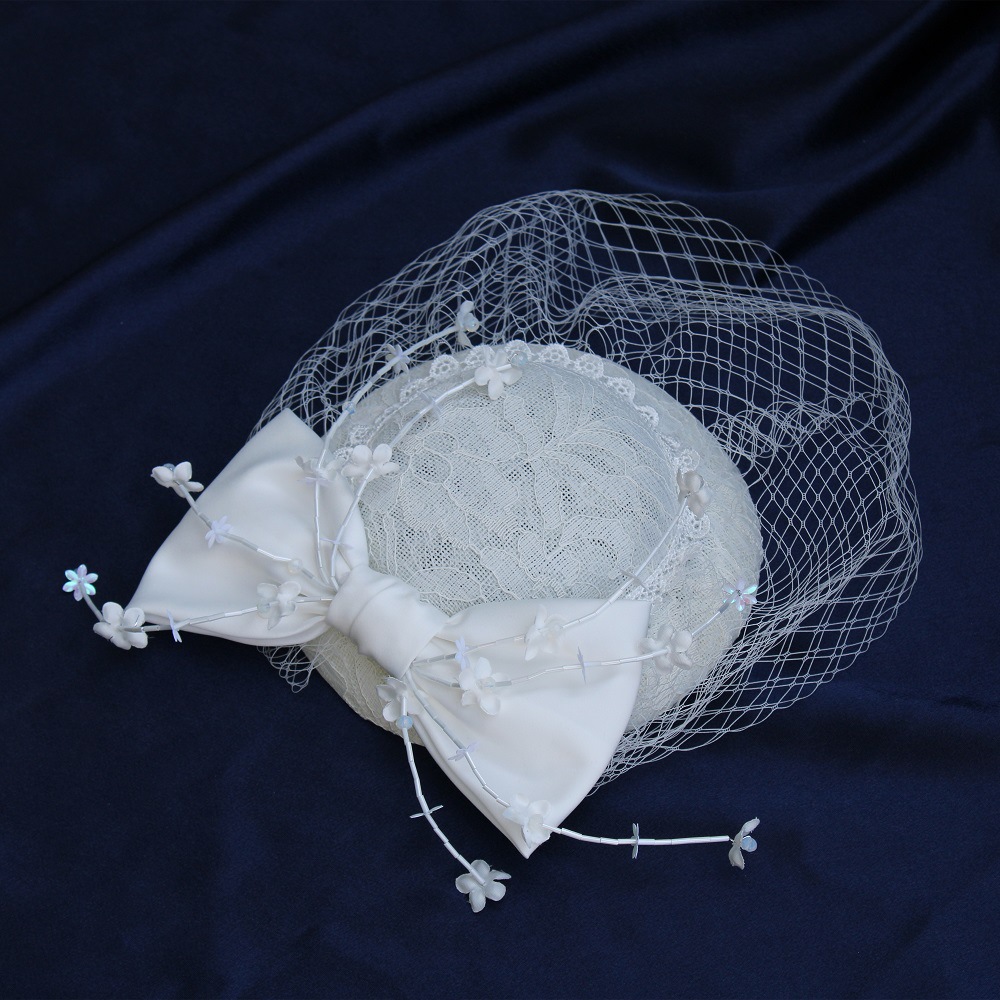 Bridal Headdress White Yarn Top Hat Forest Style Ornament Satin Bow for Wedding Dress Adult Cute Styling Hat Wedding Hat