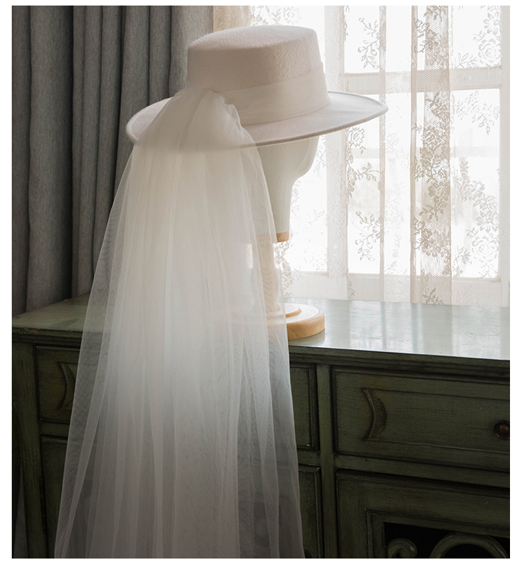White Woolen Flat Top Hat Women's Autumn and Winter French Retro Socialite Wide Brim Wedding Hat