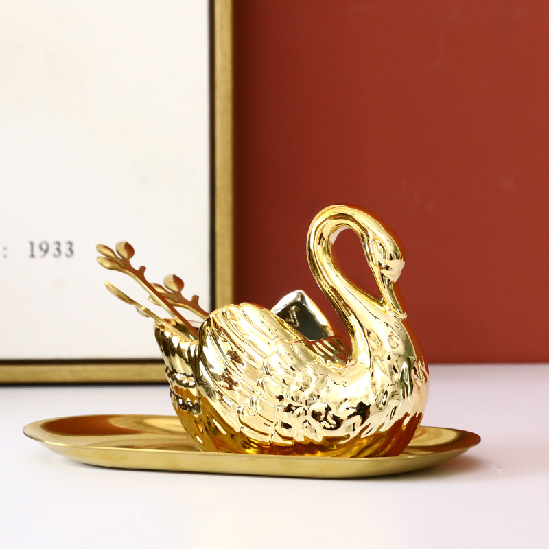 Nordic Light Luxury Pure Ceramic Swan Jewelry Box Pen Holder Brush Makeup Tube Brush Girly Bedroom Romantic Wedding Decoration