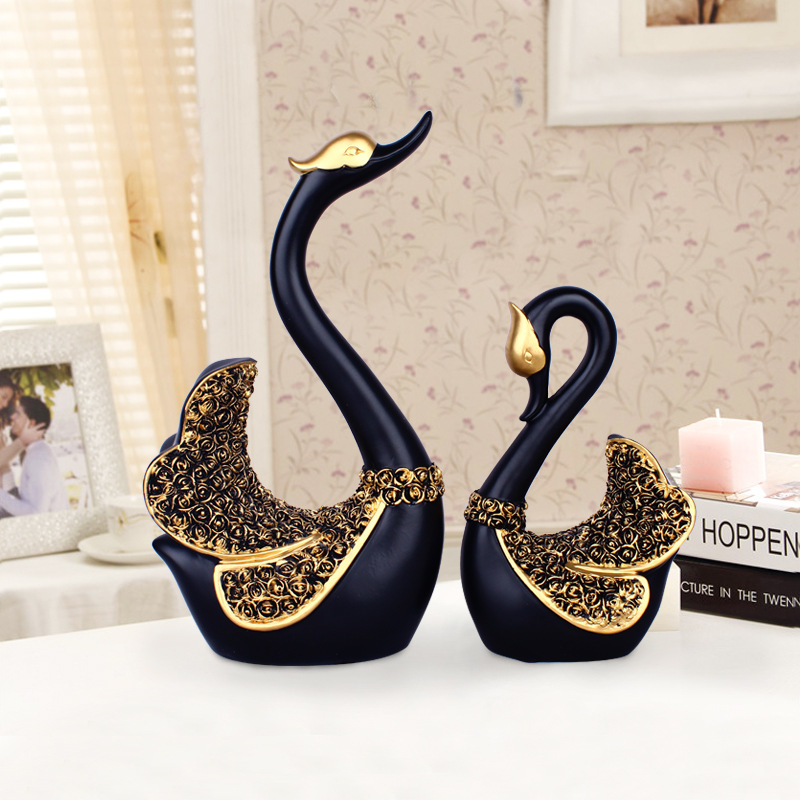 Resin Decorations Crafts European Couple Swan Home Decorations Wedding Gifts Wine Cabinet Decorations Resin Decorations Crafts European Couple Swan Home Decorations Wedding Gifts Wine Cabinet Decorations