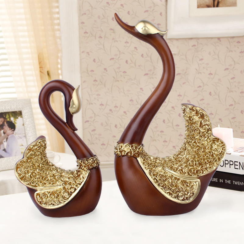 Resin Decorations Crafts European Couple Swan Home Decorations Wedding Gifts Wine Cabinet Decorations