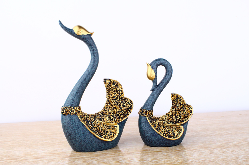 Resin Decorations Crafts European Couple Swan Home Decorations Wedding Gifts Wine Cabinet Decorations Resin Decorations Crafts European Couple Swan Home Decorations Wedding Gifts Wine Cabinet Decorations