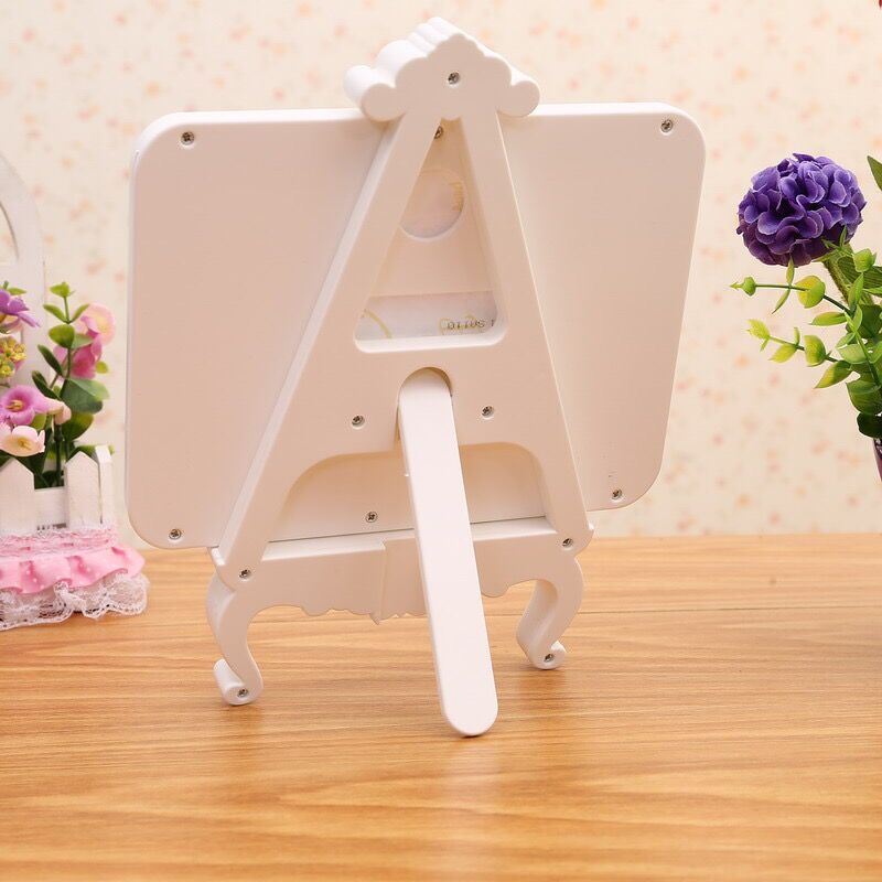 European-Style Painting with Photo Frame Haotao Photo Frame Ht1111 Easel 7-Inch (White) European-Style Painting with Photo Frame Haotao Photo Frame Ht1111 Easel 7-Inch (White)