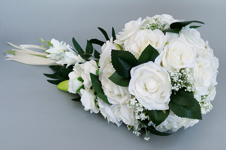 Bridal Bouquet  Bridal Bouquet European Style Fresh White Series Artificial Rose Bouquet Multi-Color Customizable