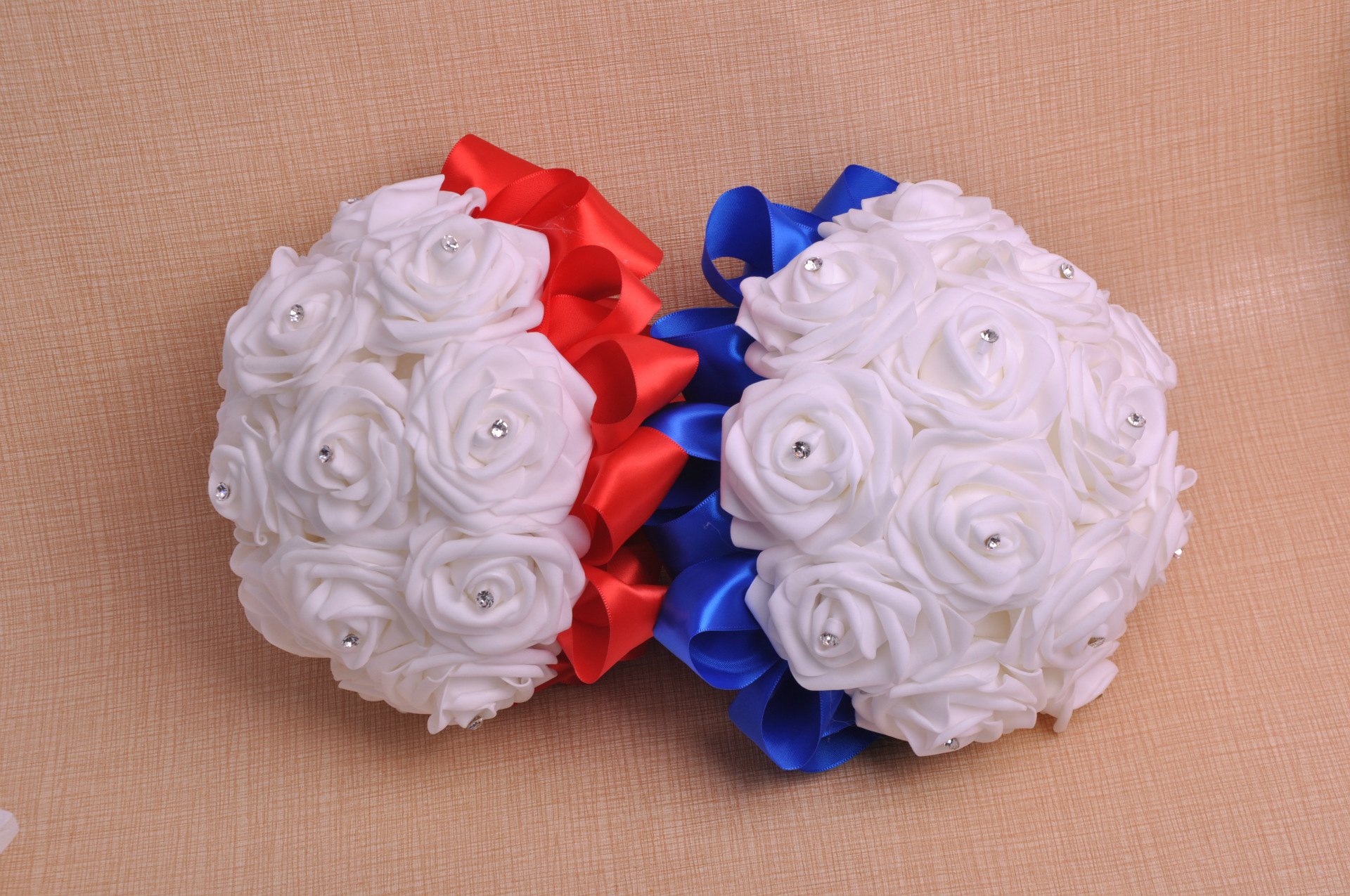Aliexpress bride diamond hand bouquet bow ribbon foam bridal bouquet factory direct sales support custom