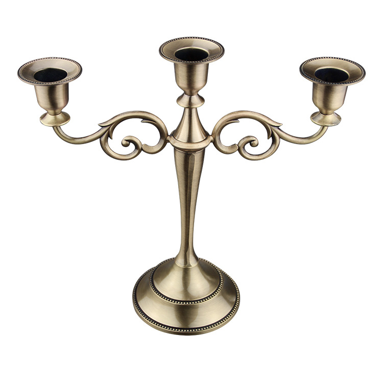 European Wedding Gold Silver Copper Vintage Bar Table Metal Romantic Wedding Decoration Simple Candlestick Candleholder