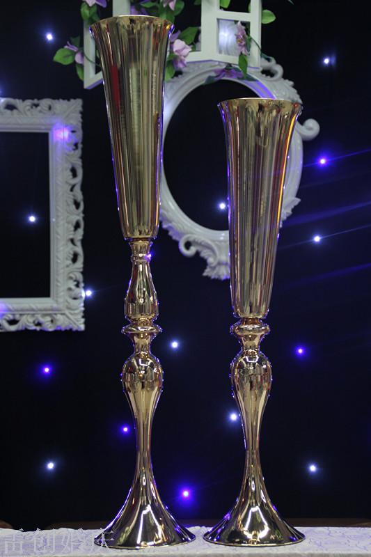 Wedding prop main table vase candleholder mermaid horn road lead table flower frame. Wedding prop main table vase candleholder mermaid horn road lead table flower frame.