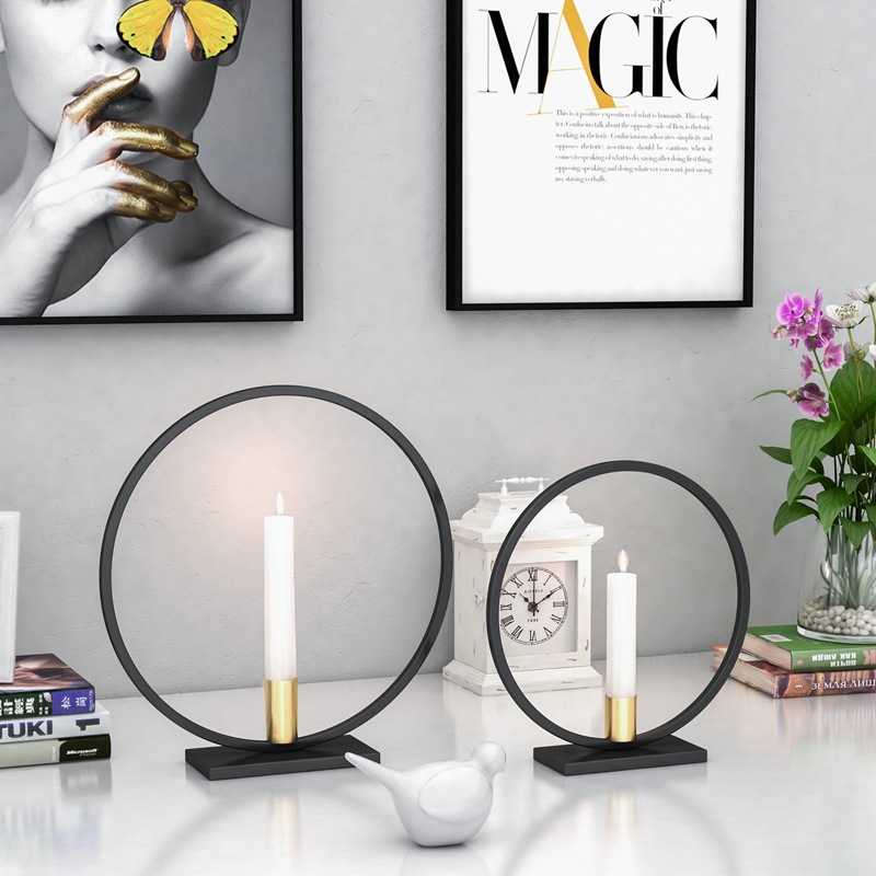 Factory Direct Sales Nordic round Simple Black Candlestick Home Decoration Dining Candleholder