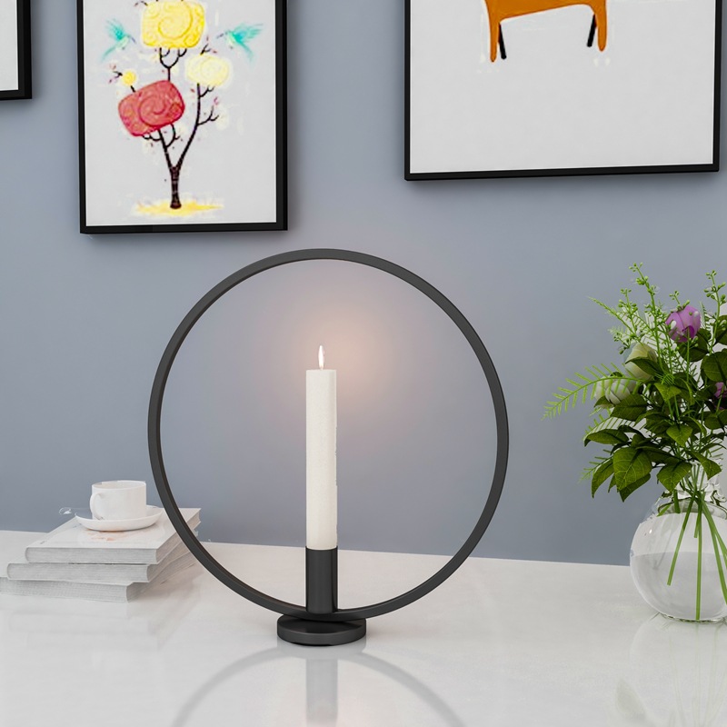 Factory Direct Sales Nordic round Simple Black Candlestick Home Decoration Dining Candleholder