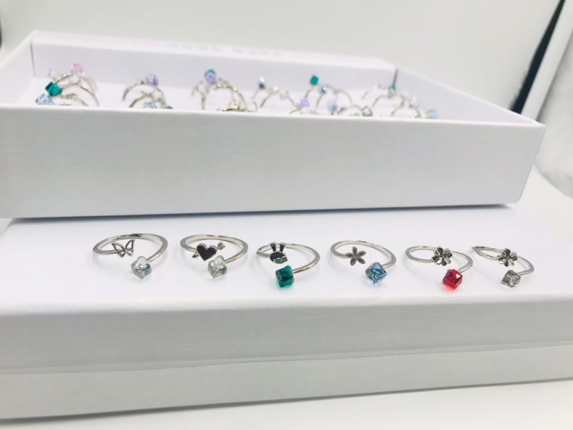 Fashion Open Women's Ring Gift Couple Rings Crystal Loose Ring Girlfriends Jewelry Ornament Fashion Open Women's Ring Gift Couple Rings Crystal Loose Ring Girlfriends Jewelry Ornament
