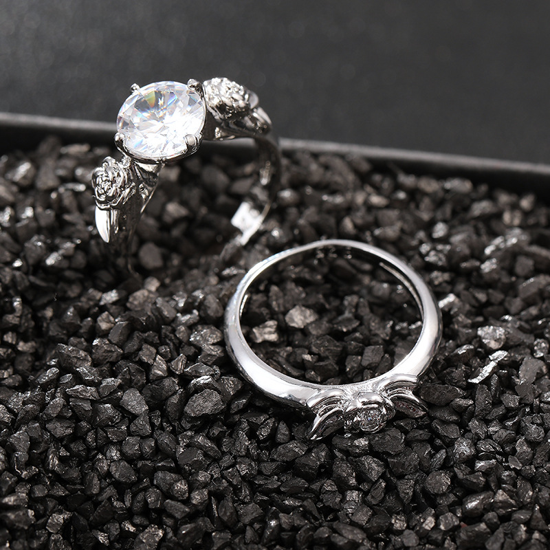European and American Meiyu Couple Rings Four-Claw White Diamond-Embedded Couple Couple Rings Unisex One Couple Rings Ring Finger Ring