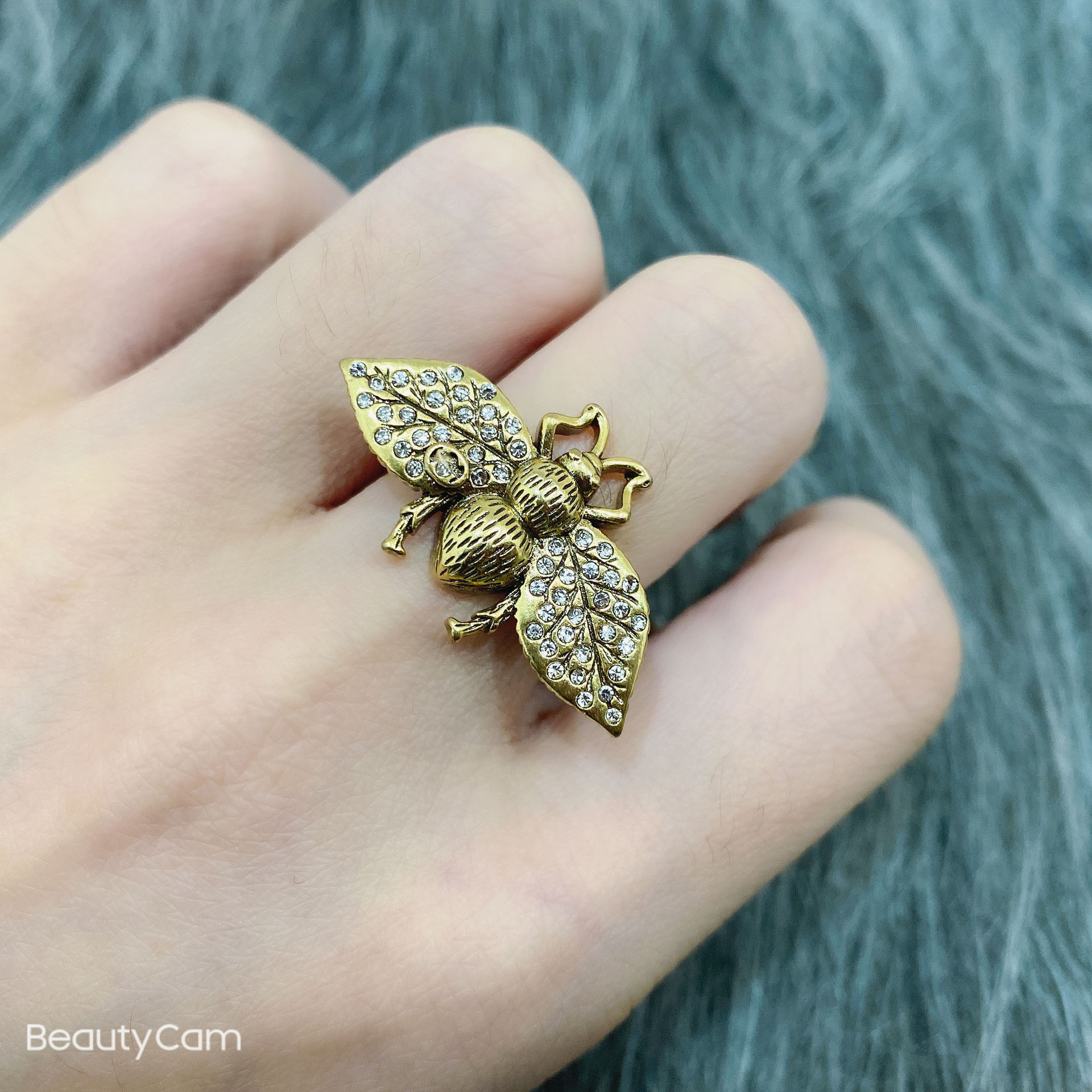 Gujia Best-Selling New Type Pairs of G Vintage Ring Internet Hot Star with the Same Type Couple Couple Rings Simple and Elegant Butterfly Ring