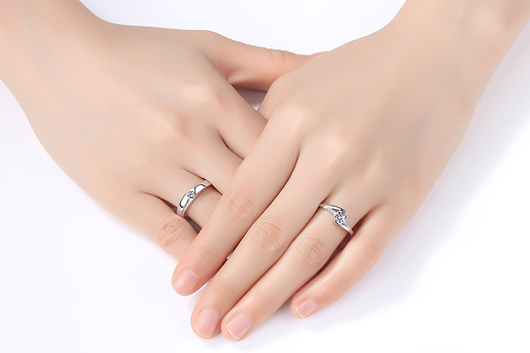 Couple Ring Pair Men and Women Simple Fashion Temperament Korean Style Crown Zircon Couple Rings Opening Wedding Simulation Diamond Ring