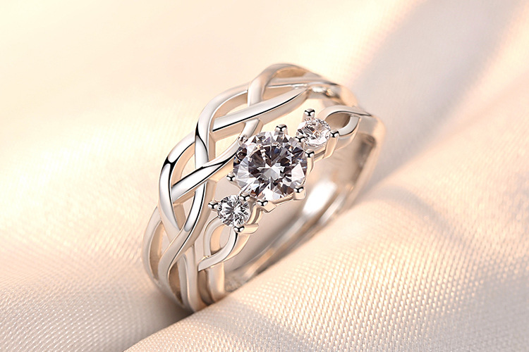 Couple Ring Pair Men and Women Simple Fashion Temperament Korean Style Crown Zircon Couple Rings Opening Wedding Simulation Diamond Ring