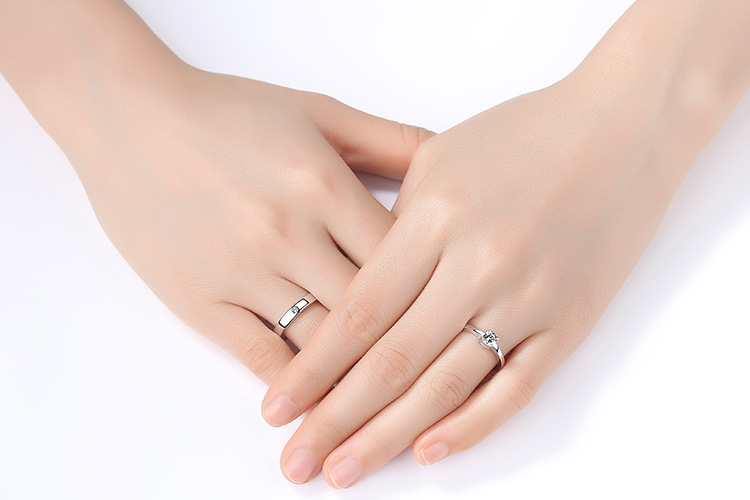 Couple Ring Pair Men and Women Simple Fashion Temperament Korean Style Crown Zircon Couple Rings Opening Wedding Simulation Diamond Ring