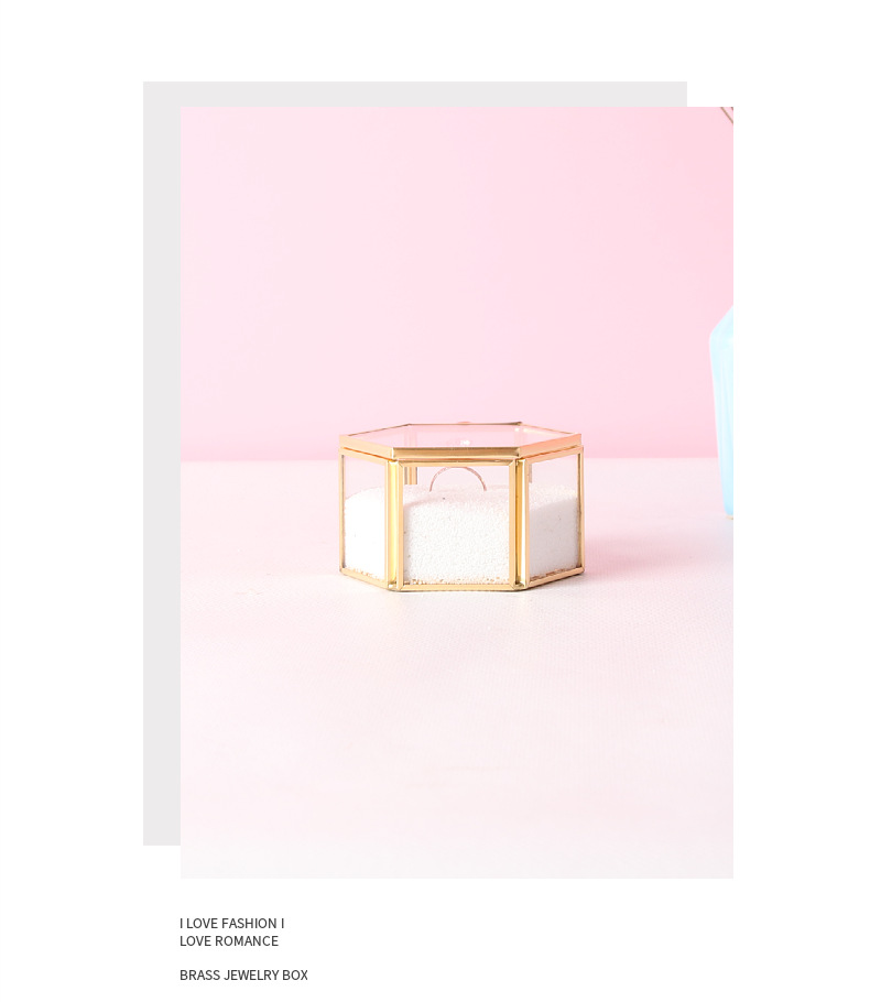 Ring Box Transparent Mini Six-Sided Ring Box Copper Bar Glass Jewelry Storage Box Wedding Hand Holding Couple Rings Box
