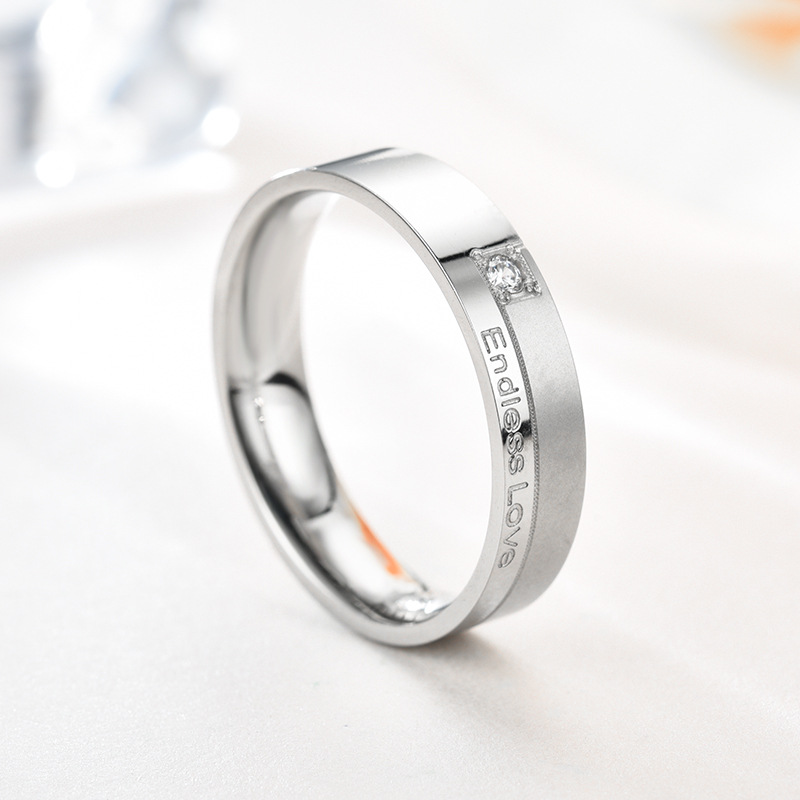 for CrossBorder Creative Endless Love Couple Couple Rings Korean Jewelry Whole Diamond Titanium Steel Couple Ring