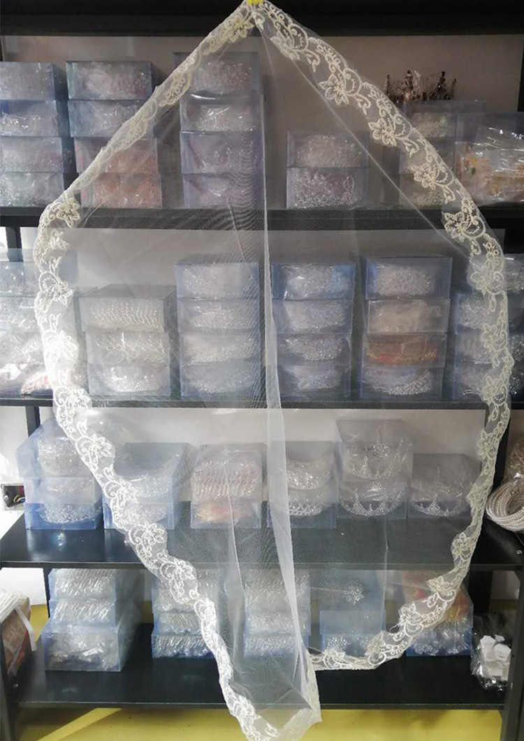 Factory Direct Supply Bride Cheap Veil Single Layer Lace Embroidery 1.5 Mignon Maimai Secret Net Wedding Gift Red Veil