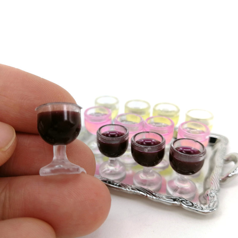 Dollhouse Red Wine Wine Glass Model [Mini Champagne Glass] Soldier Accessories