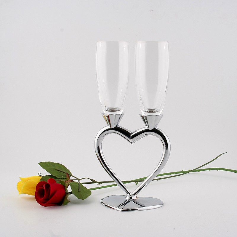 Heart-Shaped Crystal Champagne Set Couple Cups Wedding Favors Pie Couple Cups Crystal Glass Cup Bar Supplies Goblet Heart-Shaped Crystal Champagne Set Couple Cups Wedding Favors Pie Couple Cups Crystal Glass Cup Bar Supplies Goblet