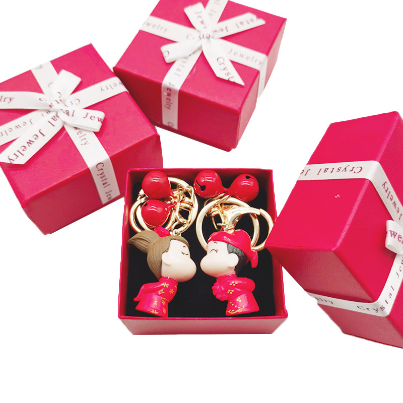 Original Gift Box Wedding Gifts Pendant Creative Pair of Bridegroom and Bride High-End Couple Keychain with Bell
