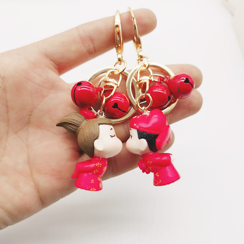 Original Gift Box Wedding Gifts Pendant Creative Pair of Bridegroom and Bride High-End Couple Keychain with Bell