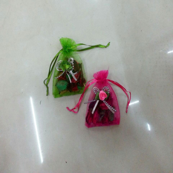Korean tulip wedding bag candy box gift wrap bag string bag candy color Korean tulip wedding bag candy box gift wrap bag string bag candy color