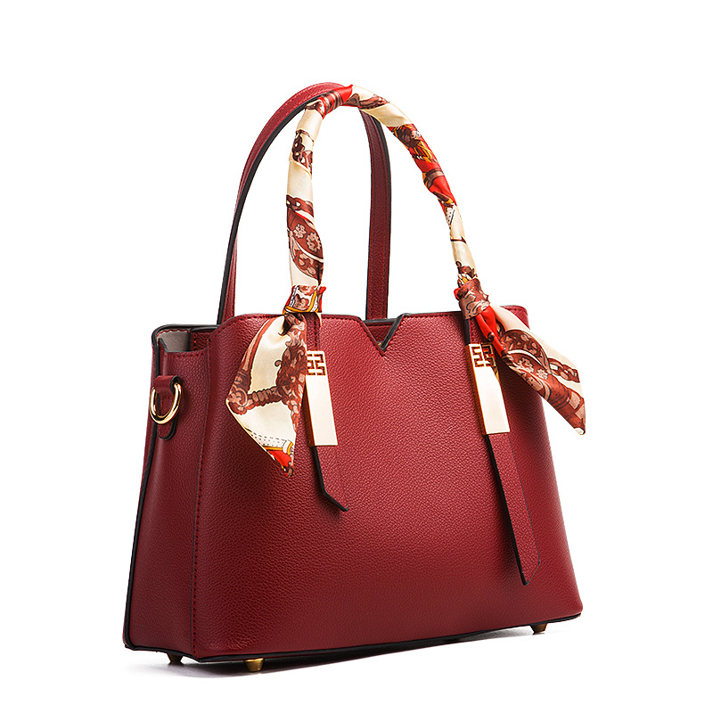 Red Wedding Bag Bridal Bag Women&#039;s Bag Mother 2021 New Handbag for Middle-Aged People Large Capacity Shoulder Messenger Bag