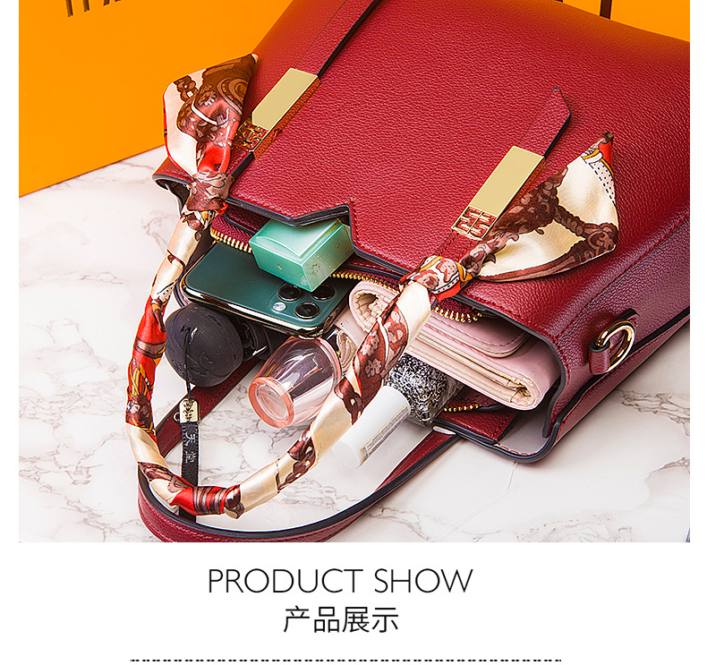 Red Wedding Bag Bridal Bag Women's Bag Mother 2021 New Handbag for Middle-Aged People Large Capacity Shoulder Messenger Bag