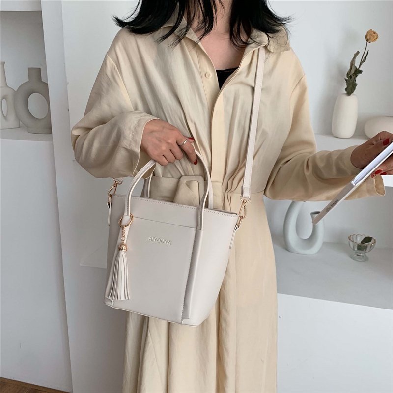 Large Capacity Red Bridal Bag Women&#039;s Bag 2020 New Fashion Handbag wedding Bag