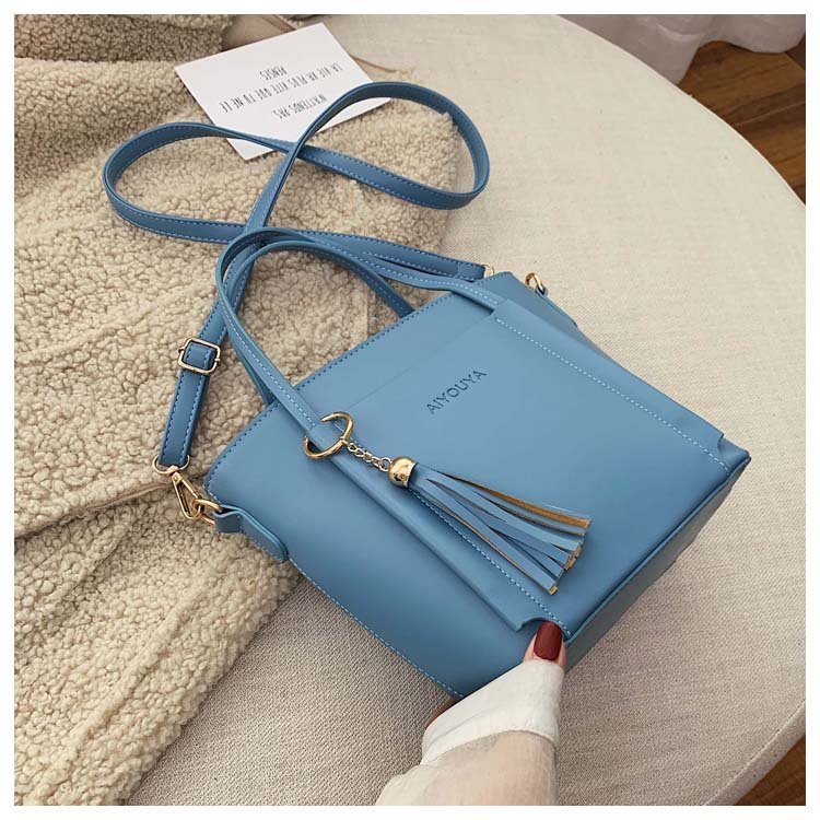 Large Capacity Red Bridal Bag Women's Bag 2020 New Fashion Handbag wedding Bag Large Capacity Red Bridal Bag Women's Bag 2020 New Fashion Handbag wedding Bag