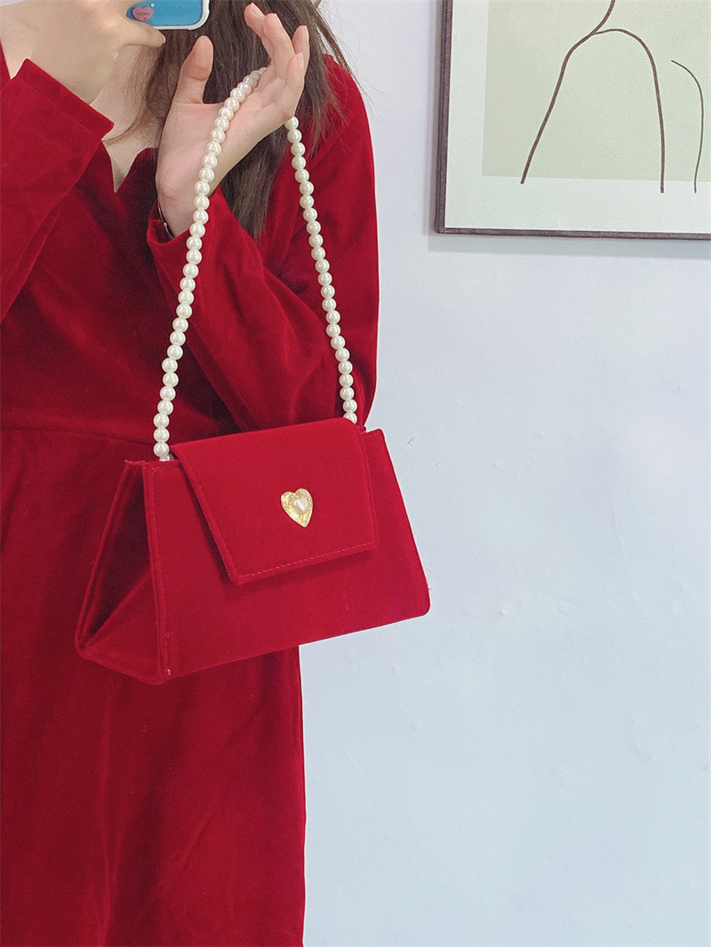 2021 New Velvet Red Wedding Bag Female Bride Elegant Suede Wedding All-Matching wedding Bag