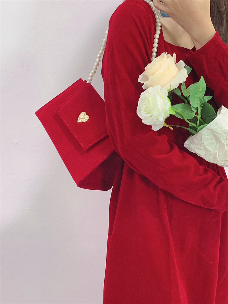 2021 New Velvet Red Wedding Bag Female Bride Elegant Suede Wedding All-Matching wedding Bag