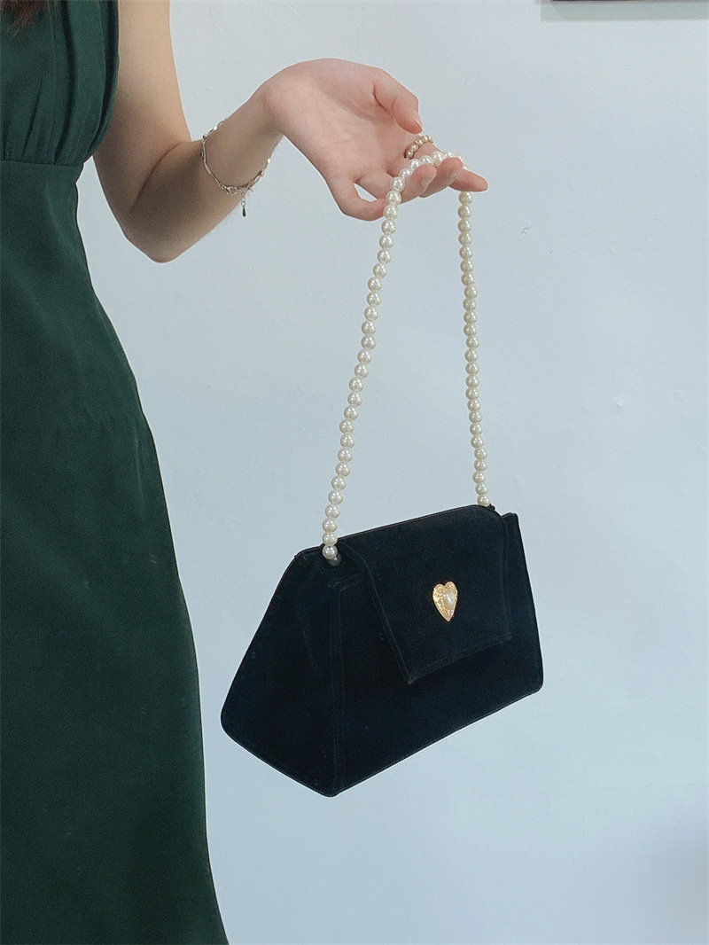 2021 New Velvet Red Wedding Bag Female Bride Elegant Suede Wedding All-Matching wedding Bag
