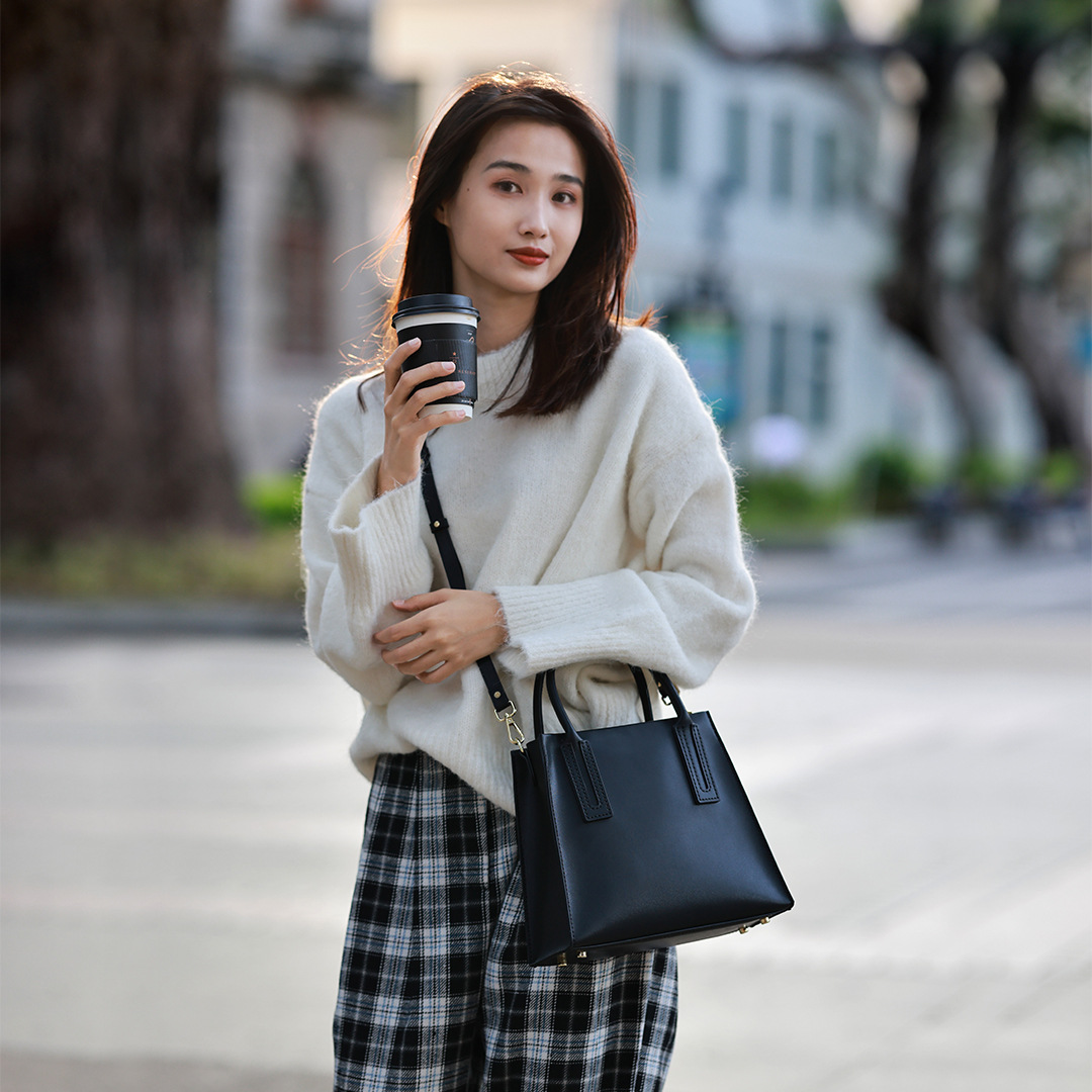 Red Bride Wedding Bag 2020 New Handbag Women's Wedding Bag Large Capacity wedding Bag Red Bride Wedding Bag 2020 New Handbag Women's Wedding Bag Large Capacity wedding Bag