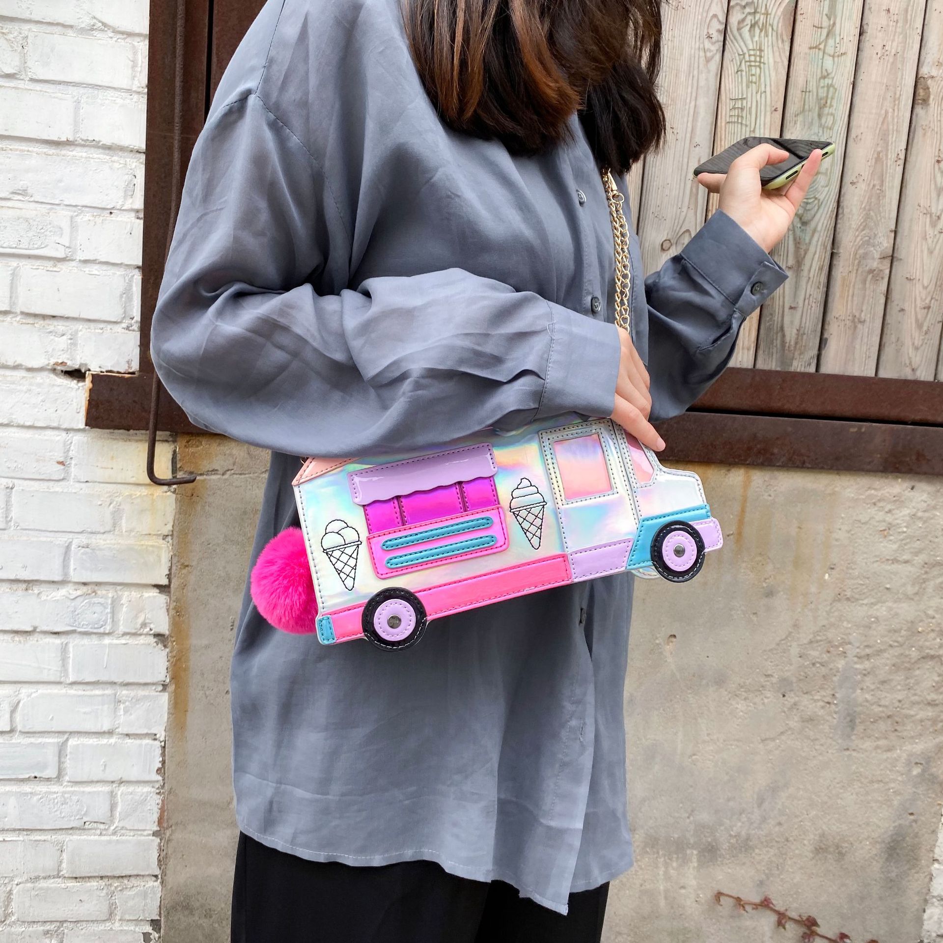 2021 New European and American Fashion Creative Ice Cream Car Messenger Bag Funny Personality Colorful Laser Women's Bag 2021 New European and American Fashion Creative Ice Cream Car Messenger Bag Funny Personality Colorful Laser Women's Bag