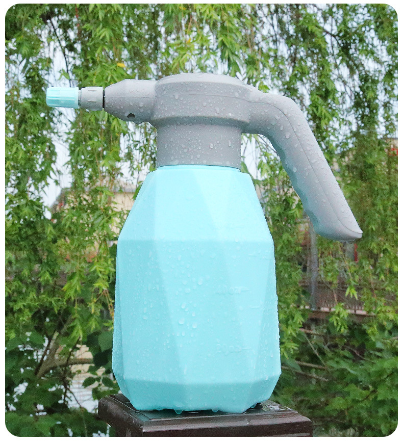 2L Electric Sprinkling Can USB Sprinkling Can Household Watering Pot Watering Pot Gardening Plastic sprayer 2L Electric Sprinkling Can USB Sprinkling Can Household Watering Pot Watering Pot Gardening Plastic sprayer
