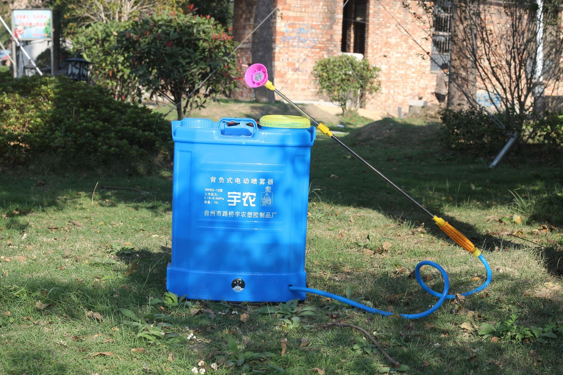 Factory Direct Sales New 12 Octagonal 16-20L Agricultural Backpack Electric Manual Sprayer Agricultural Plastic sprayer