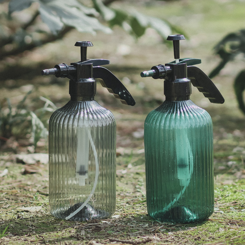Watering Sprinkling Can Pneumatic Sprinkling Can High Pressure 2L Large Capacity Extra Large Plastic sprayer