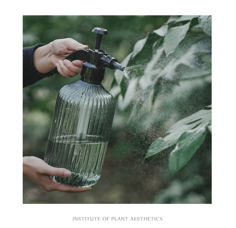 Watering Sprinkling Can Pneumatic Sprinkling Can High Pressure 2L Large Capacity Extra Large Plastic sprayer Watering Sprinkling Can Pneumatic Sprinkling Can High Pressure 2L Large Capacity Extra Large Plastic sprayer