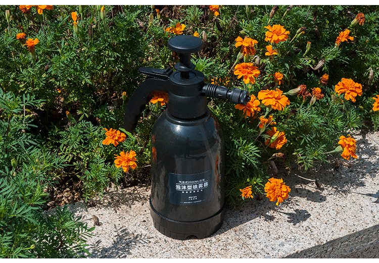 Factory Wholesale 2L Bubble Watering Can Household Hand-Held Car Wash Spray Watering Plastic sprayer Factory Wholesale 2L Bubble Watering Can Household Hand-Held Car Wash Spray Watering Plastic sprayer