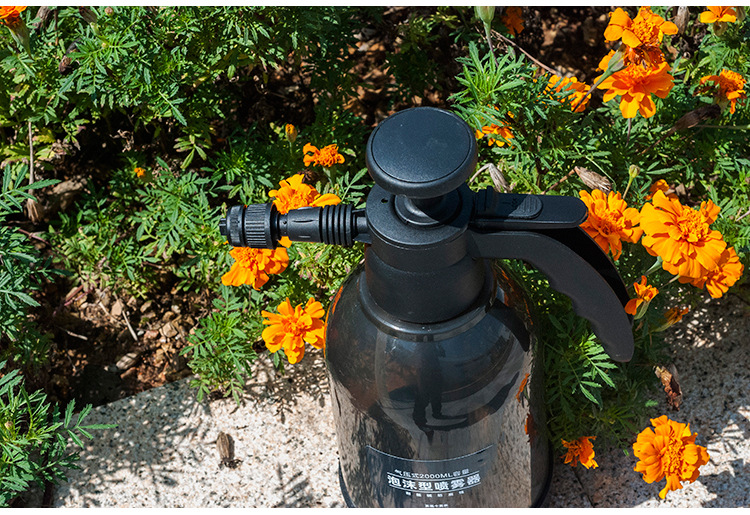 Factory Wholesale 2L Bubble Watering Can Household Hand-Held Car Wash Spray Watering Plastic sprayer Factory Wholesale 2L Bubble Watering Can Household Hand-Held Car Wash Spray Watering Plastic sprayer