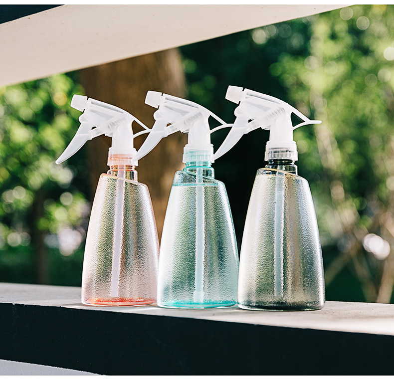 Plastic sprayer Bottle Gardening Household Hand Pinch Pot Pneumatic Sprayer Small Pressure Sprinkling Can Plastic sprayer Bottle Gardening Household Hand Pinch Pot Pneumatic Sprayer Small Pressure Sprinkling Can
