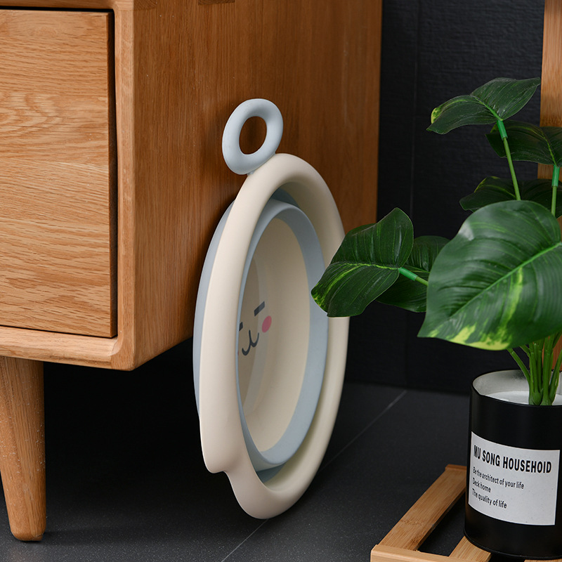 Children&#039;s Cartoon Smile Folding Basin Portable Travel Plastic Basin Easy to Carry and Not Easy to Deform Washbasin