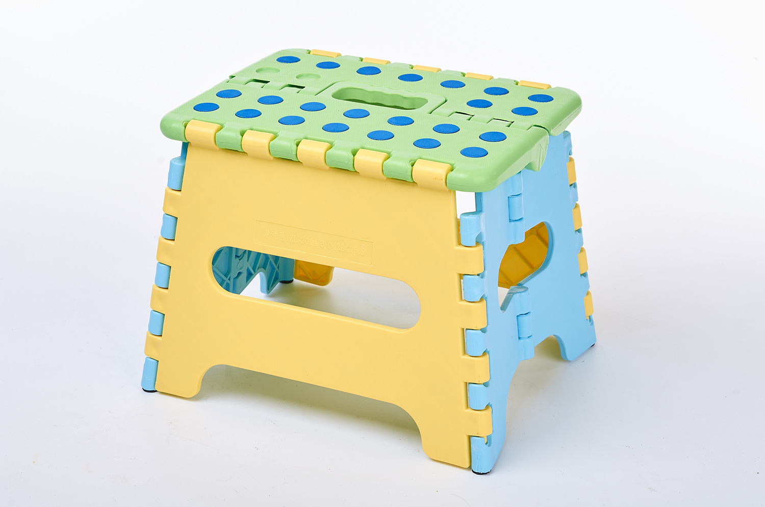 18cm Sitting Height Children Folding Stool Noodles with Safety Lock