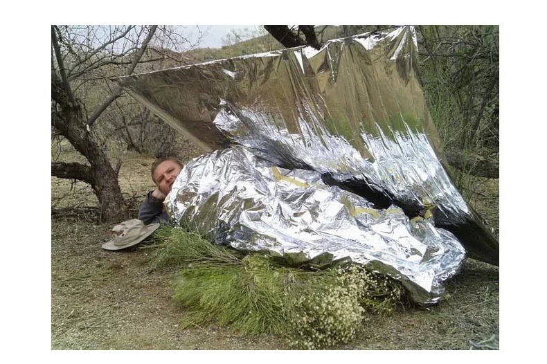 Outdoor Sun Protection Emergency Blanket Emergency Blanket Life Blanket Insulation Blanket Golden Reflective 210 * 130cm
