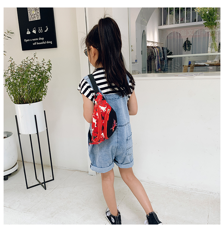 Factory Wholesale Kindergarten Baby New Cartoon Cute Dinosaur Waist Bag Boys and Girls Children Bag Crossbody Small Bag Factory Wholesale Kindergarten Baby New Cartoon Cute Dinosaur Waist Bag Boys and Girls Children Bag Crossbody Small Bag