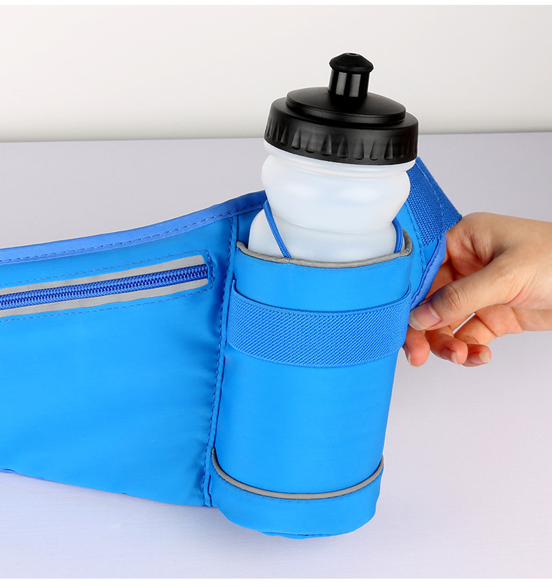 High Quality 620ml Waist Bag Kettle Large Capacity Plastic Material PE Kettle in Stock Whole